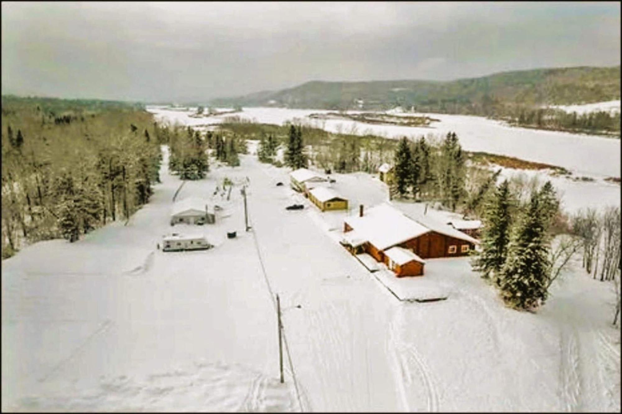 Love Hotels St John River By Oyo At Fort Kent Me Saint John Plantation Dış mekan fotoğraf