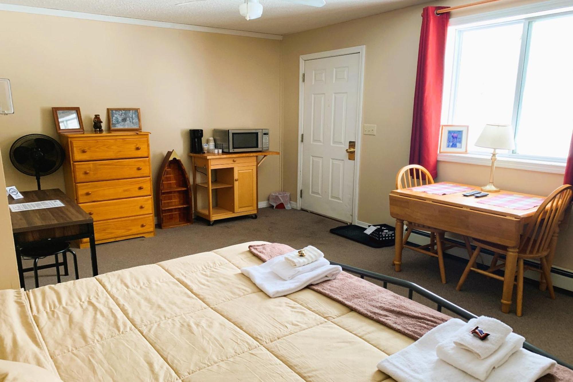 Love Hotels St John River By Oyo At Fort Kent Me Saint John Plantation Dış mekan fotoğraf