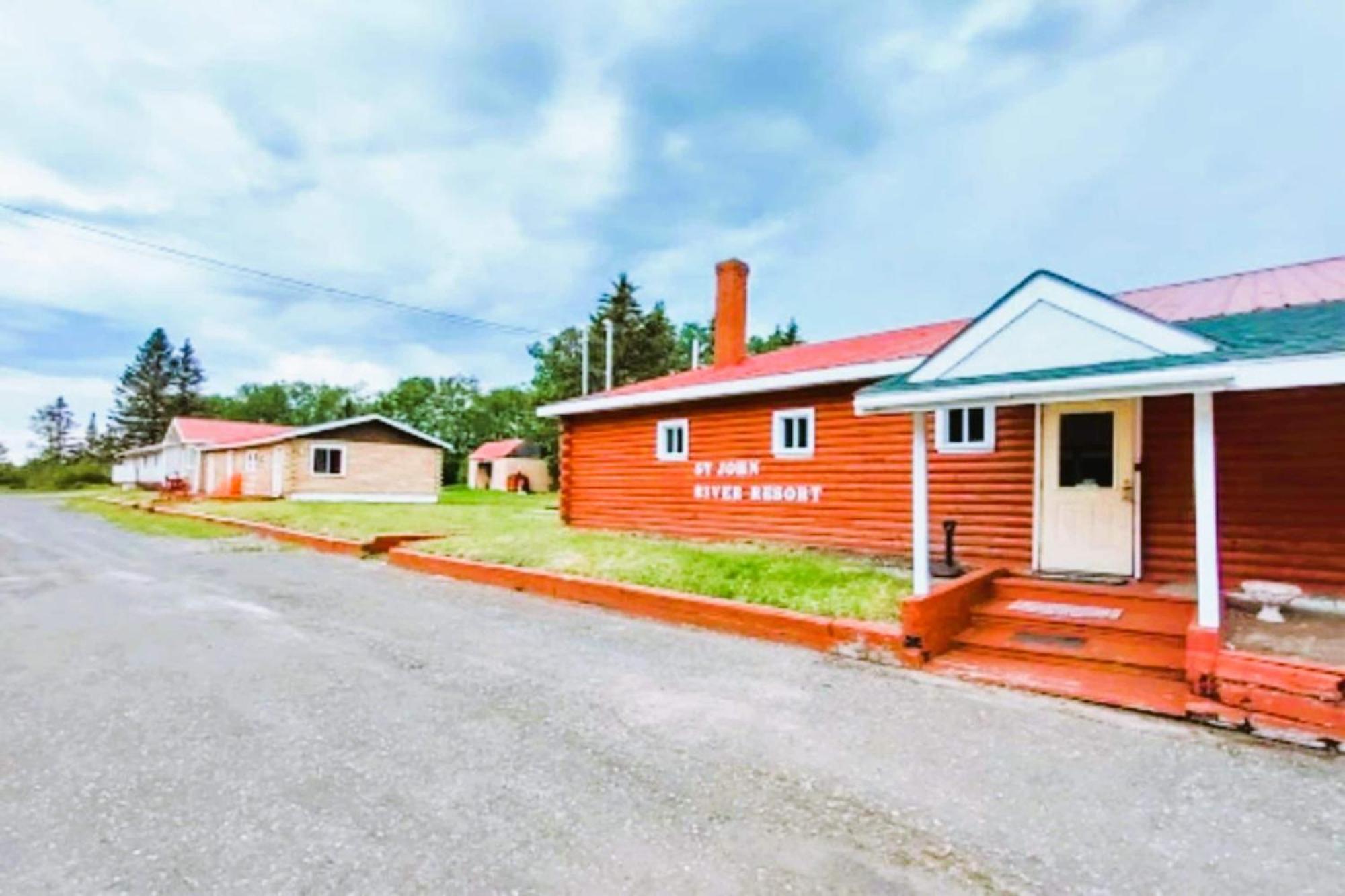 Love Hotels St John River By Oyo At Fort Kent Me Saint John Plantation Dış mekan fotoğraf